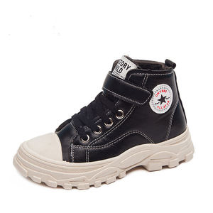 Bottes d'hiver en cuir nouvelles bottes Martin pour enfants de petite et moyenne <span class=keywords><strong>taille</strong></span>, à nouer devant garçons et filles couleur unie - Product Image 4