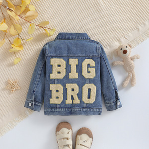 Chaqueta <span class=keywords><strong>de</strong></span> Mezclilla para Bebés y Niños Pequeños, con Botones en la Parte Delantera, Bolsillo en el Pecho, Letra Boucle, Chaqueta para Niños - Product Image 3