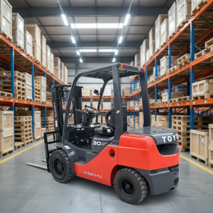 מלגזה דיזל משומשת מיפן 8FD30 3 טון קומטסו TCM מיצובישי למכירה - Product Image 1