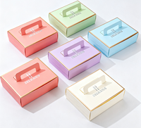 Boîte d'expédition en papier kraft portable à faible MOQ pour cadeaux, mariages, fêtes, emballage de gâteaux, impression personnalisée, pour chips, sushis, écologique, vente en gros