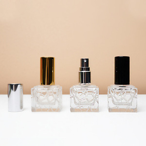 Mini 10ml <strong>Refill</strong> Empty Glass <strong>Car</strong> <strong>Diffuser</strong> Bottle Round Empty 8ml <strong>Car</strong> Air Freshener Perfume Container with Screw Cap Square Shape - Product Image 1