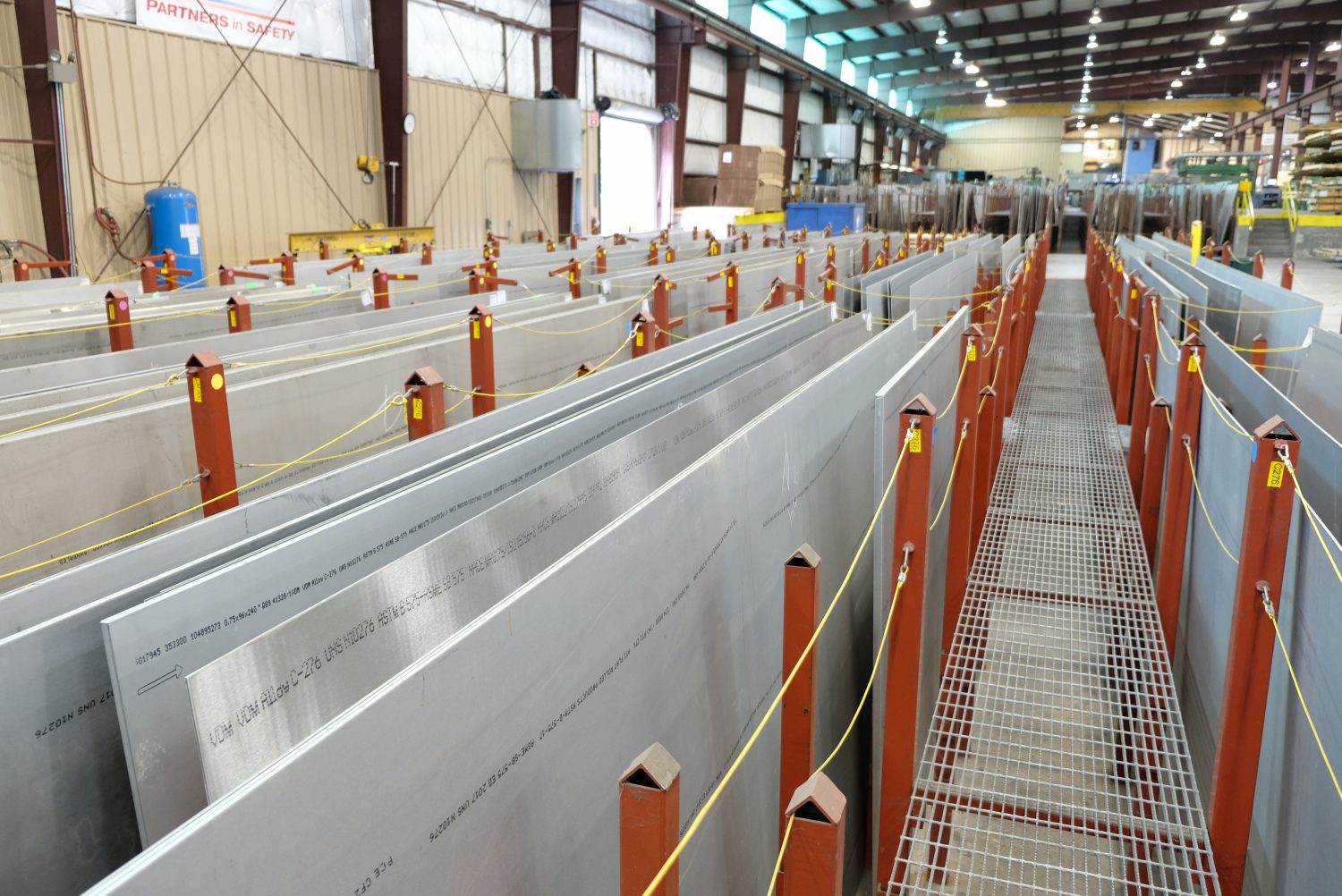 Hastelloy C22 UNS N06022 Incoloy 718 825 901 Monel 400 K500 Nitronic 90 91 Nickel Alloy Steel Sheet/Plate/Pipe/Tube/Rod