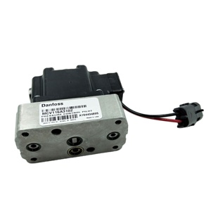 Série MCV MCV116G4204 MCV116G4201 MCV110A1017 MCV116A3501 MCV116A3204 MCV116A3102 Commande hydraulique - Product Image 2