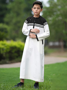 ثوب أطفال إسلامي للشرق الأوسط من ليجيا، تصميم ODM، بأكمام طويلة، مصنوع من البوليستر الناعم، مخطط بأزرار وياقة قائمة - Product Image 6