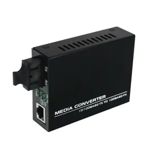 10/100/1000M 12-48V DC อินพุตกิกะบิตอีเธอร์เน็ตไปยังโหมดเดียวใยแก้วนำแสง60W POE Media Converter