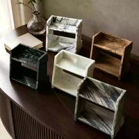 Organisateur de Comptoir à Double Niveau en Marbre Naturel Poli Moderne, Support de Rangement Solide en Pierre pour Cosmétiques et Parfums, Idéal pour Coiffeuse, Salle de Bain et Maison
