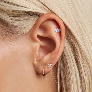 TOPOSH Boucles d'oreilles en zircon coloré, serties de trois griffes, plaqué or 14K, labret en titane à filetage interne pour cartilage et hélix - Product Image 6