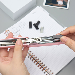 <span class=keywords><strong>Agrafeuse</strong></span> de bureau, agrafes de couleur métallique, agrafes manuelles, <span class=keywords><strong>recharge</strong></span> d'agrafes n°10, agrafes premium, mini agrafeuses - Product Image 2