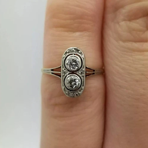 Anillo de compromiso de dos piedras Art Deco de plata 925, Diamante creado en laboratorio redondo para fines de regalo - Product Image 4