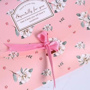 Toptan ambalaj kutusu yaratıcı küçük çiçek desen ipek eşarp pijama hediye kutusu ilmek ile - Product Image 5