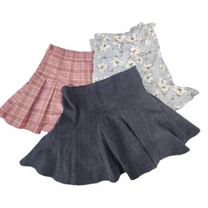 Mini-jupe en coton de style tendance, vêtements d'occasion en vrac - Product Image 5