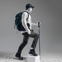 Mannequin de sport d'extérieur, mannequin de randonnée pleine grandeur, mannequin de montagne mat, mannequin homme/femme pour l'affichage de vestes et manteaux