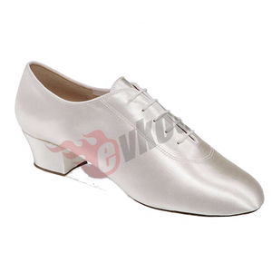 Zapatos de baile profesionales de alta calidad de cuero genuino para hombres para Salsa clásica Rumba <span class=keywords><strong>Samba</strong></span> Tango & Line Dance al por mayor - Product Image 2