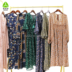 Bán Buôn Hỗn Hợp Cao Cấp Thứ Hai Tay Phụ Nữ 'Thời Trang Lụa Dresses Gần Thương Hiệu Mới <span class=keywords><strong>S</strong></span>ạch Đặt Hàng <span class=keywords><strong>S</strong></span>ố Lượng Lớn Tối Thiểu 45Kg Đóng Gói - Product Image 3