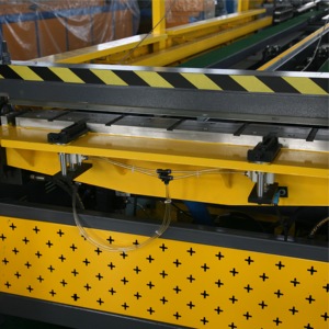 Línea de fabricación de conductos de aire de acero inoxidable de Metal cuadrado automático de alta calidad Precio de las mejores máquinas de fabricación de conductos - Product Image 3