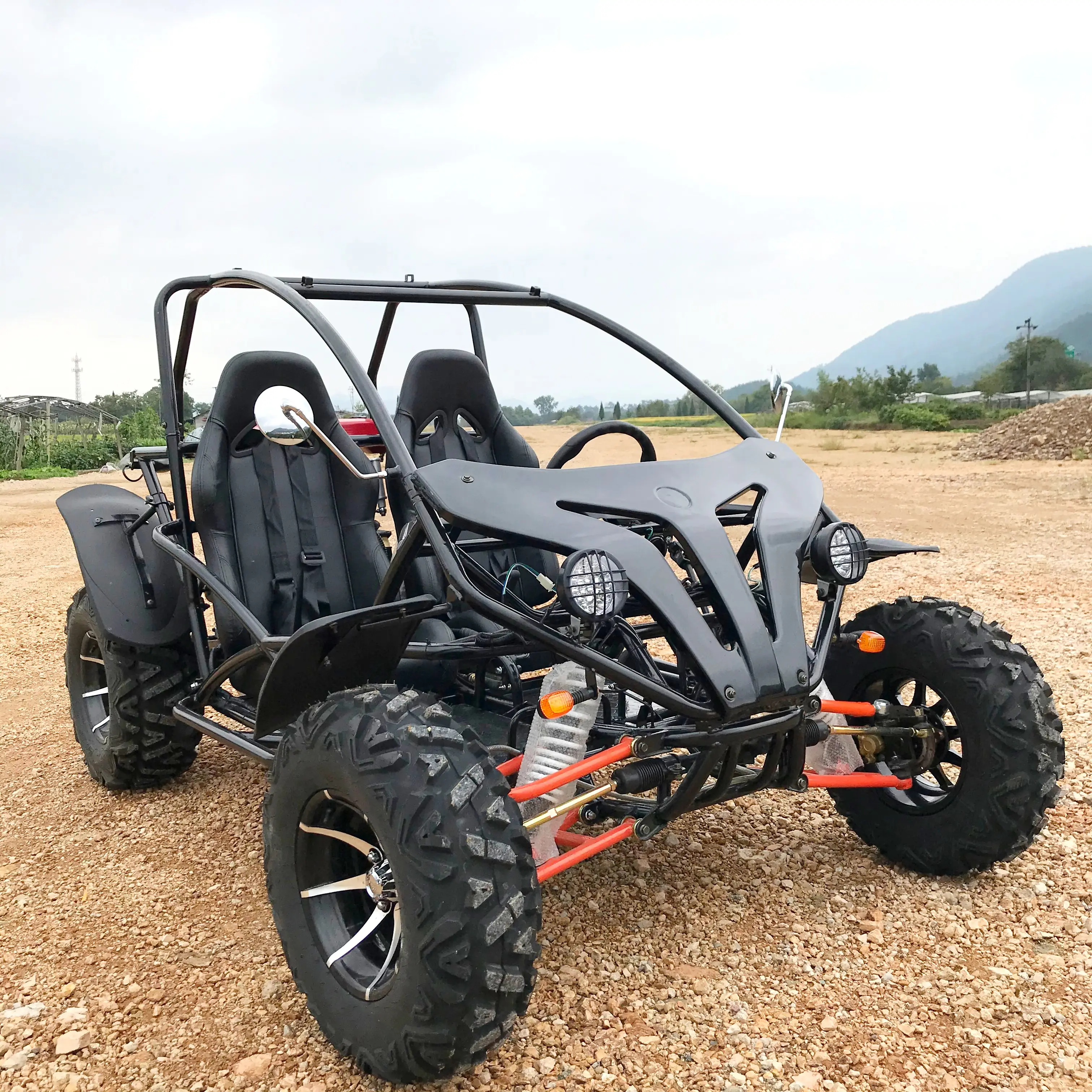 LNA pretty solid 200cc fianco a fianco 4x4 4 posti