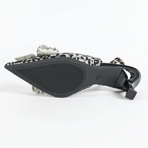 Sandalias de Tacón de Aguja Sexys y Modernas para Mujer, Color Gris Plateado, Punta Abierta con Hebillas de Diamantes de Imitación, Novedad de Verano - Product Image 4