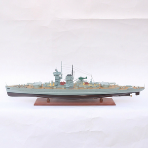 Modèle de bateau en bois de la marine allemande fait main - Maquette de bateau de guerre de poche de la Seconde Guerre mondiale à l'échelle militaire pour la décoration de la maison ou du bureau - Product Image 1