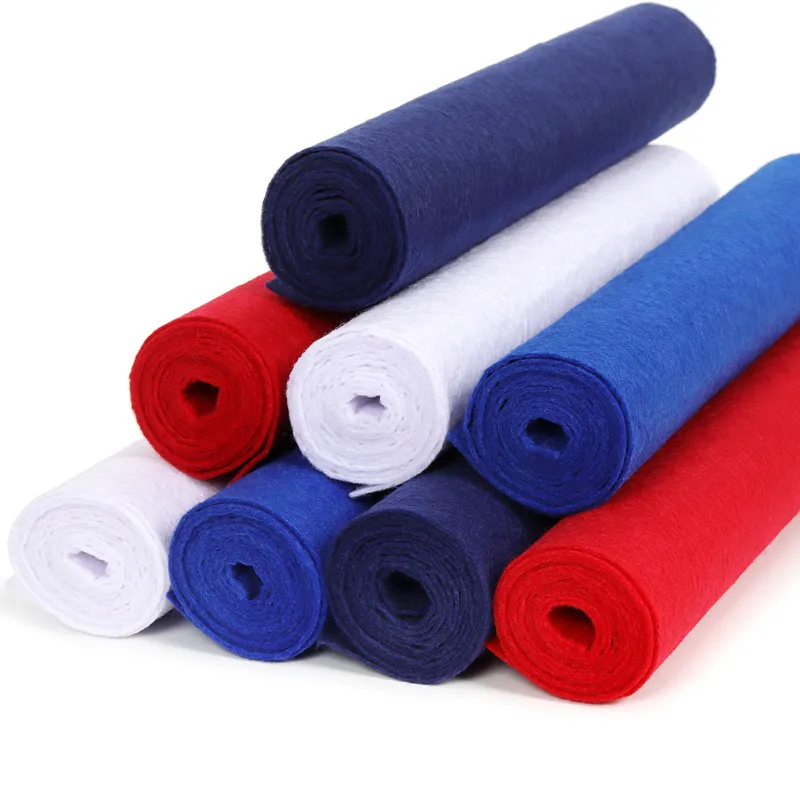 1.4Mm Sinh Thái Thân Thiện Đầy Màu Sắc Tái Chế 100% Polyester Vải Không Dệt Mềm Cảm Thấy Cuộn Cho Tự Làm Quần Áo Trang Trí