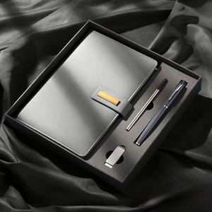 Coffret Cadeau Promotionnel 2022 à Succès – Personnalisé avec Logo en Relief sur Cuir PU – Cadeaux d'Affaires de Noël/Nouvel An 500ml - Product Image 1
