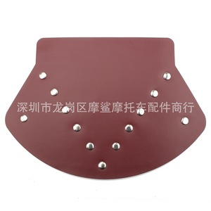 แผ่นรองบังโคลนมอเตอร์ไซค์ Moshark หนังสีดำ ดีไซน์แบบหมุด สำหรับ Harley XL883 1200 อะไหล่ตกแต่ง - Product Image 5