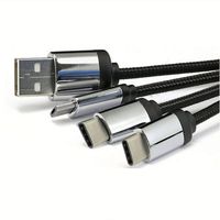 Cadeau promotionnel 3 en 1 Câble de charge avec logo lumineux Mini porte-clés universel Câble USB