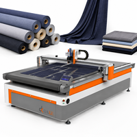 Machine de découpe automatique numérique CNC DaKe à lame oscillante pour tapis de sol de voiture, tapis, tissu, coupe-lame vibrant