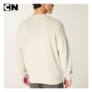 Suéter con Certificación GRS, Fabricante de Suéteres, Logotipo Personalizado, Suéter Navideño de Punto con Estampado Jacquard Gráfico de Algodón y Poliéster para Hombre - Product Image 3