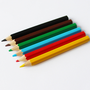 Le dimensioni <span class=keywords><strong>e</strong></span> i colori sono piccole <span class=keywords><strong>e</strong></span> convenienti matite per bambini set di mini matite colorate in legno di mezza dimensione per bambini - Product Image 2