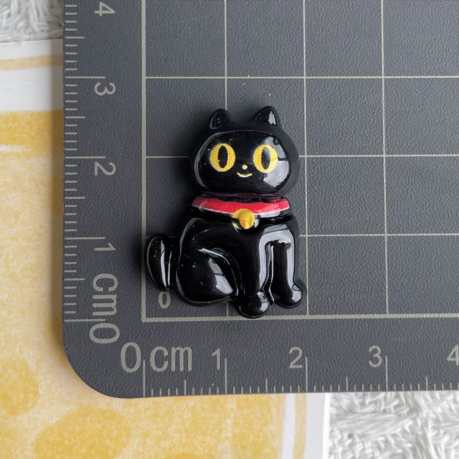 3 * chat de cloche noir