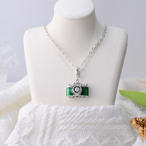 <span class=keywords><strong>Collar</strong></span> de plata de ley 925 personalizado, colgante de cámara oculta verde <span class=keywords><strong>esmeralda</strong></span> <span class=keywords><strong>con</strong></span> <span class=keywords><strong>collar</strong></span> de circón, nuevo diseño - Product Image 4