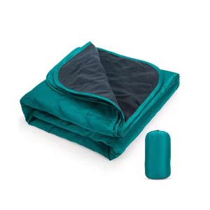 Manta Plegable Impermeable y Resistente al Viento para Exteriores, Ideal para Estadios, Eventos Deportivos, Campamentos, Conciertos, Automóviles, Mascotas y Picnics - Product Image 2