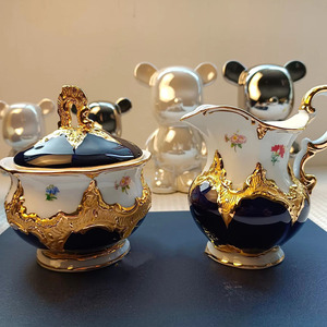 Royal Luxury Style Deep Blue Ceramic Creamer and Sugar <b>Set</b> with Gold Accents - Product Image 2