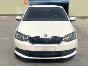 Auto Usado a Bajo <span class=keywords><strong>Precio</strong></span> en Venta, <span class=keywords><strong>Skoda</strong></span> <span class=keywords><strong>Fabia</strong></span> 2017 1.4 Auto Edición Enjoy, Transmisión Automática, Emisión Euro VI - Product Image 2