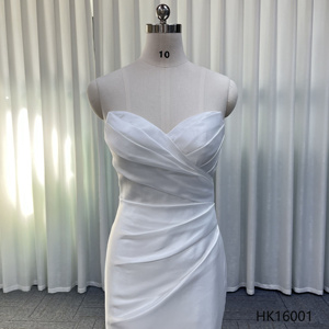 <span class=keywords><strong>Robe</strong></span> <span class=keywords><strong>de</strong></span> <span class=keywords><strong>mariée</strong></span> élégante et raffinée, épaules dénudées, plissée, longueur au sol, coupe sirène, simple, en satin - Product Image 1