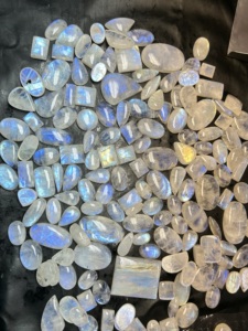 Exportador indio, piedra preciosa de cabujón de Rambo blanco altamente pulido para todo tipo de fabricación de joyas, cabujón de Rambo blanco - Product Image 2