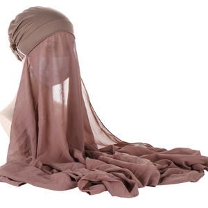 Hijab confortable pour femmes musulmanes avec bouton sans silicone et design fluide - Product Image 3