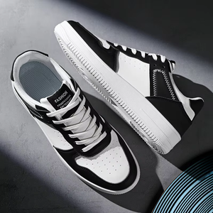 <span class=keywords><strong>Zapatillas</strong></span> <span class=keywords><strong>de</strong></span> Skateboard Personalizadas al por Mayor, Unisex, Negras y Blancas, <span class=keywords><strong>de</strong></span> Caña Alta, <span class=keywords><strong>de</strong></span> Piel Sintética, Transpirables, con Suela Gruesa Antideslizante, Zapatos Casuales - Product Image 4