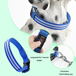 Venta al por mayor de China <span class=keywords><strong>Collar</strong></span> de lujo <span class=keywords><strong>LED</strong></span> para perros y gatos Accesorios suaves personalizados para mascotas con patrón impreso y luces luminosas - Product Image 4