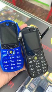 Hete Verkopende Schokbestendige Bar Met Zaklamp <span class=keywords><strong>Gsm</strong></span> <span class=keywords><strong>Dialer</strong></span> Mobiele Telefoon Mini Telefoon Studenten Oudere Telefoon Race <span class=keywords><strong>Auto</strong></span> Telefoon - Product Image 6