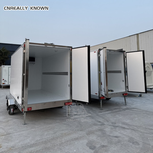 Camion frigorifique de livraison de viande fraîche pour supermarché et boucherie, pour un approvisionnement quotidien à la minute près - Product Image 3