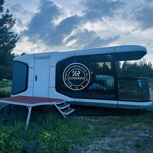 Capsule préfabriquée en alliage d'aluminium de conception nouvelle 2025 pour vivre dans une petite maison - Product Image 2