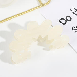 Clip de agarre acrílico Sheshares, accesorios para el <span class=keywords><strong>cabello</strong></span> de <span class=keywords><strong>Color</strong></span> fresco pequeño, adorno hueco, pinza para el <span class=keywords><strong>cabello</strong></span> de pétalo ondulado - Product Image 6