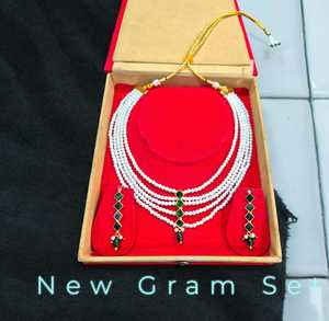 Classy Look Pearl <b>Bead</b> and Green Small <b>Beads</b> Stone Necklace Artificial Jewellery in Good Price From Indian Supplier - Product Image 2