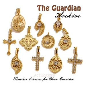 L'Archivée du Gardien |   Charmes protecteurs vintage en acier inoxydable plaqué or 18K PVD |   Pendentifs rétro en forme de croix, amulette et talisman - Product Image 6