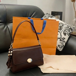 Sacs à main de luxe pour femmes, style créateur, pochette, mini sac, sac à bandoulière de qualité supérieure pour usage unique - Product Image 1