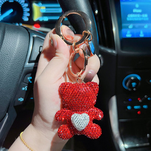 Cristal mujeres oso corazón forma llavero Rhinestone oso coche llavero decoración encanto oso llaveros - Product Image 4