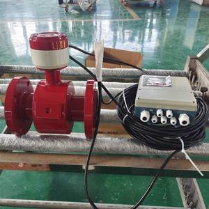 RS485 SS304 Water Magnetische Debietmeter 24VDC Afstandsbediening Puls Geflangeerd Type Elektromagnetische Debietmeter met LCD Display - Product Image 6