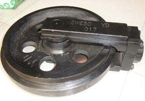 Chất lượng cao máy xúc bánh đáp bộ phận pc50 pc56 pc60 PC60-7 <span class=keywords><strong>pc75</strong></span> theo dõi liên kết Assy bánh xích làm biếng điều chỉnh theo dõi con lăn - Product Image 5