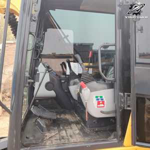 Excavatrice sur chenilles Komatsu 70 d'occasion, marque japonaise d'origine, 7 tonnes, mini-excavatrice compacte. - Product Image 3